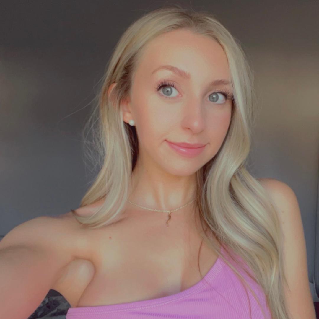 GiannaHicks