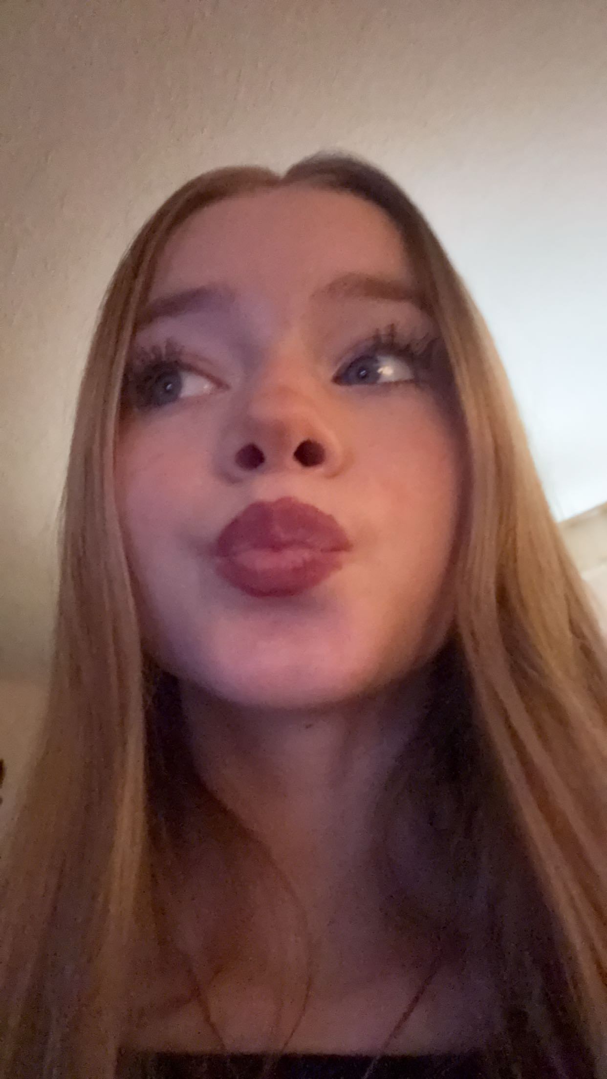 stop..hacking..layla